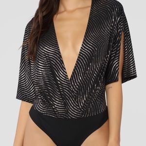 NWT Fashion Nova Glamour Shot Bodysuit Large